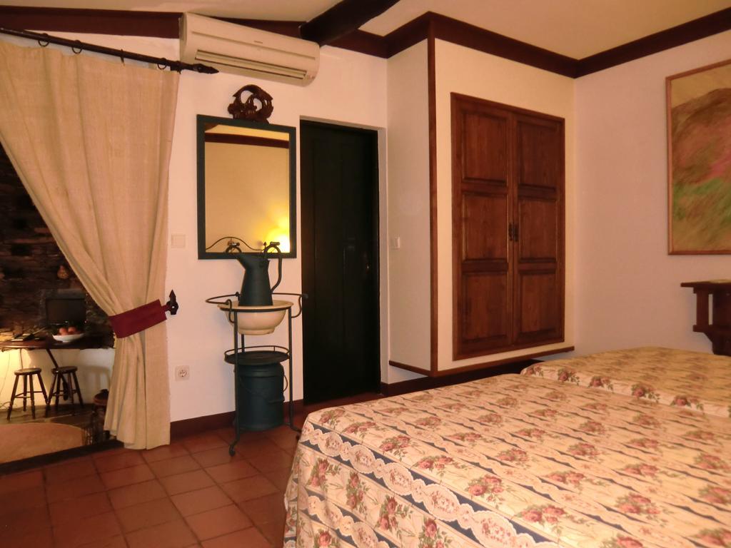 Quinta Das Aveleiras Torre De Moncorvo Room photo